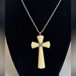 Vintage Avon Silver Tone Acrylic Cross Pendant